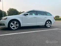 Usata 2017 Skoda Octavia Station wagon | 10.800 € (Buon prezzo)