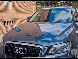 Grigio Usata 2009 Audi Q5 SUV | 7399 € (Buon prezzo)