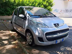 Usata 2013 Peugeot 107 Due volumi | 4300 € (Buon prezzo)