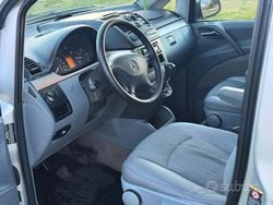 Grigio Usata 2007 Mercedes Viano Monovolume | 6500 €