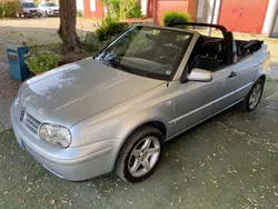 Grigio Usata 2001 VW Golf Cabriolet Highline Cabrio | 5900 € (Buon prezzo)