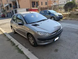 Usata 2004 Peugeot 206 Tre volumi | 1600 € (Ottimo prezzo)