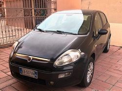 Nero Usata 2010 Fiat Grande Punto Due volumi | 2300 €