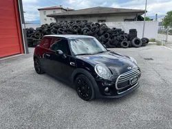 Usata 2017 Mini ONE Hype Due volumi | 12.900 € (Buon prezzo)
