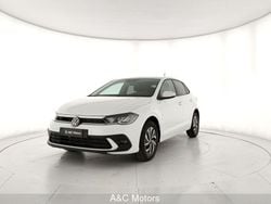 Bianco Nuova 2025 VW Polo Life Due volumi | 22.500 € (Buon prezzo)