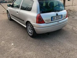 Usata 2000 Renault Clio II R.S. | 11.200 €