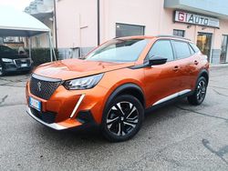 Arancione Usata 2022 Peugeot 2008 S SUV | 17.500 € (Buon prezzo)