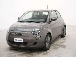 Rosa Usata 2021 Fiat 500e Passion Due volumi | 13.600 € (Ottimo prezzo)