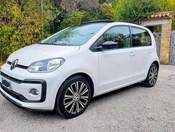 Bianco Usata 2017 VW up! Highline Due volumi | 9400 € (Buon prezzo)