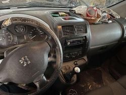 Usata 2010 Peugeot Expert Furgone | 4800 € (Buon prezzo)