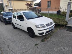 Bianco Usata 2009 Fiat Punto Active Due volumi | 2600 € (Cara)