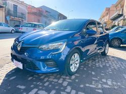 Blu Usata 2021 Renault Clio V Business Tre volumi | 12.700 € (Cara)