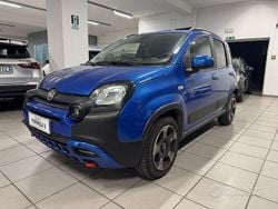 Blu/azzurro Usata 2023 Fiat Panda Cross Cross Due volumi | 12.900 € (Buon prezzo)