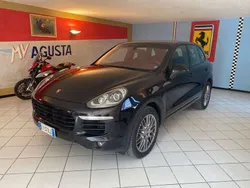Nero Usata 2015 Porsche Cayenne Sport SUV | 25.900 € (Buon prezzo)
