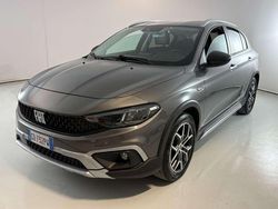 Grigio scuro Usata 2021 Fiat Tipo Cross Tre volumi | 13.900 € (Cara)