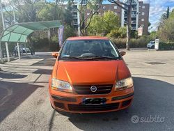 Usata 2004 Fiat Idea Monovolume | 1500 €