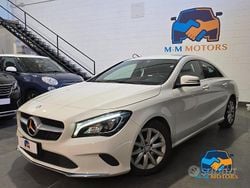 Bianco Usata 2016 Mercedes 180 Tre volumi | 13.790 €