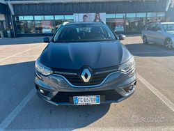 Grigio Usata 2016 Renault Mégane IV Station wagon | 6600 € (Super prezzo)