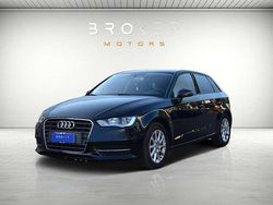 Nero Usata 2015 Audi A3 Ambiente Tre volumi | 11.990 € (Super prezzo)