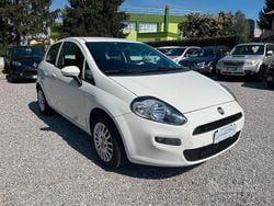 Bianco Usata 2015 Fiat Punto Easy Due volumi | 4300 € (Ottimo prezzo)