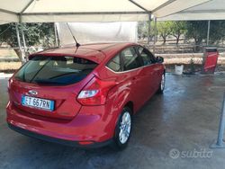 Usata 2014 Ford Focus Due volumi | 5800 € (Buon prezzo)