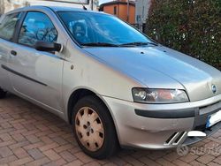 Grigio Usata 2001 Fiat Punto | 2000 €