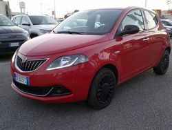 Rosso Usata 2022 Lancia Ypsilon Silver Due volumi | 11.900 € (Buon prezzo)