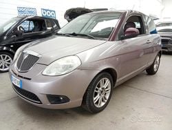 Lilla Usata 2009 Lancia Ypsilon Platinum Due volumi | 3850 € (Cara)