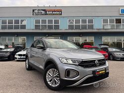 Grigio Usata 2023 VW T-Roc Style SUV | 21.990 € (Buon prezzo)