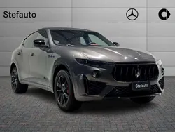 Grigio titanio matt Usata 2022 Maserati Levante GT SUV | 47.900 € (Super prezzo)