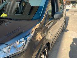 Usata 2022 Ford Tourneo Connect Tre volumi | 20.000 €