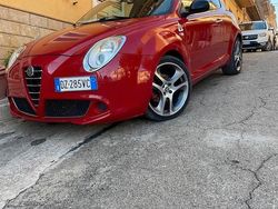 Rosso Usata 2009 Alfa Romeo MiTo Due volumi | 5500 € (Buon prezzo)