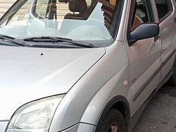 Grigio Usata 2005 Suzuki Ignis SUV | 3700 €