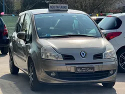 Marrone Usata 2008 Renault Modus Monovolume | 2500 € (Buon prezzo)