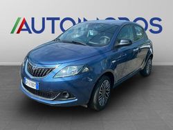 Blu Usata 2023 Lancia Ypsilon Gold Due volumi | 13.100 € (Buon prezzo)