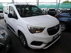 Artik white Usata 2022 Opel Combo Life Edition+ | 16.500 € (Buon prezzo)