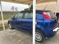 Blu Usata 2005 Fiat Grande Punto Dynamic Due volumi | 1500 € (Buon prezzo)