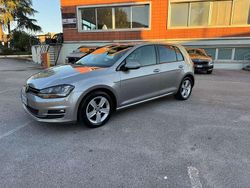Grigio Usata 2014 VW Golf Highline Tre volumi | 10.399 € (Ottimo prezzo)