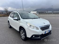 Bianco Usata 2014 Peugeot 2008 Allure SUV | 5900 € (Cara)