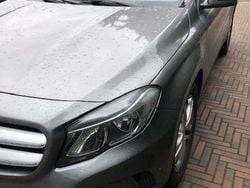 Grigio Usata 2015 Mercedes GLA200 Executive SUV | 13.500 € (Buon prezzo)