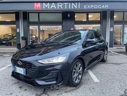 Nero Usata 2024 Ford Focus ST-Line Tre volumi | 20.400 € (Buon prezzo)