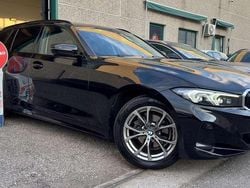 Nero Usata 2022 BMW 318 Advantage Station wagon | 28.999 € (Buon prezzo)