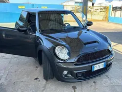 Usata 2011 Mini Cooper S Due volumi | 9000 € (Cara)