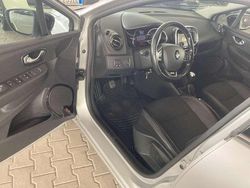 Grigio Usata 2019 Renault Clio IV Zen Tre volumi | 11.500 € (Cara)