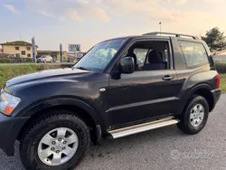 Nero Usata 2006 Mitsubishi Pajero Invite SUV | 7490 € (Buon prezzo)