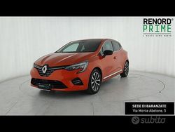 Arancio Usata 2022 Renault Clio V Techno Tre volumi | 16.950 € (Buon prezzo)