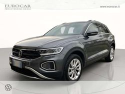 Indium grey metallizzato nero Usata 2023 VW T-Roc Life SUV | 21.500 € (Buon prezzo)