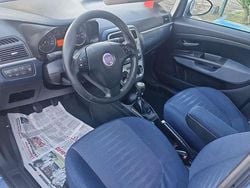 Usata 2009 Fiat Grande Punto Active Due volumi | 3800 € (Cara)