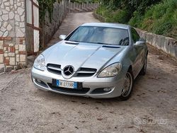 Grigio Usata 2007 Mercedes SLK200 Cabrio | 9000 €