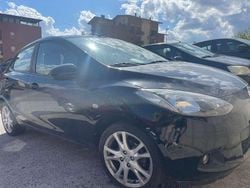 Usata 2011 Mazda 2 Style Monovolume | 4100 € (Cara)